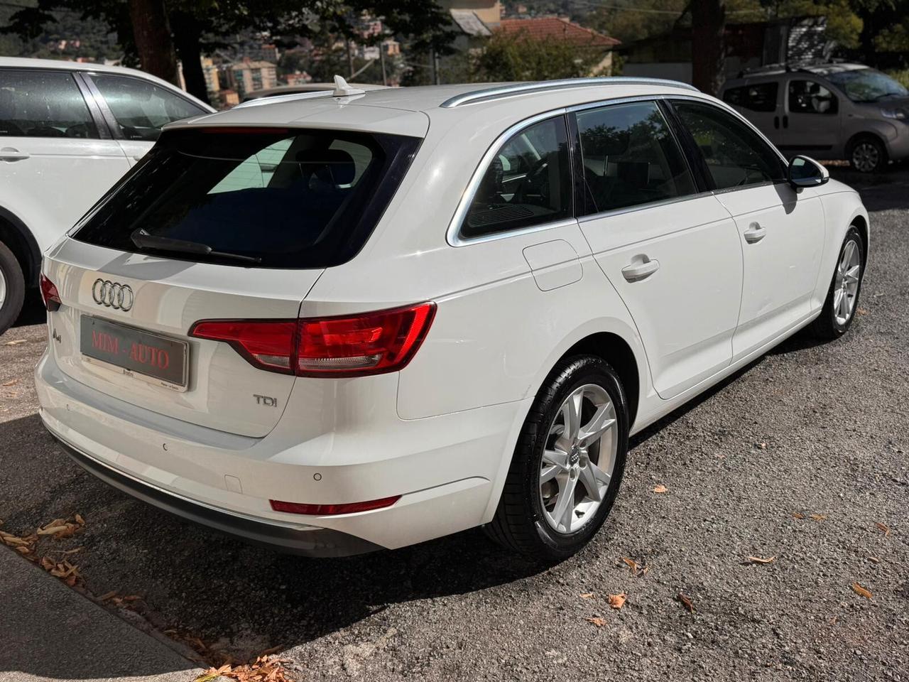 Audi A4 Avant 2.0 TDI Business Sport GARANZIA 1 ANNO