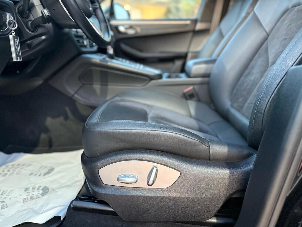 Porsche Macan 2.0 245cv pdls Pelle Cerchi 20"