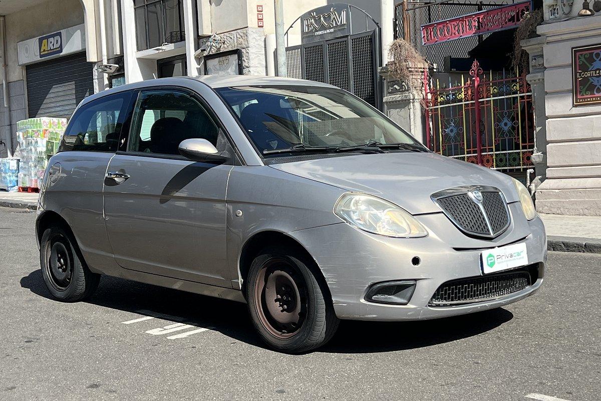 LANCIA Ypsilon 1.2 Oro