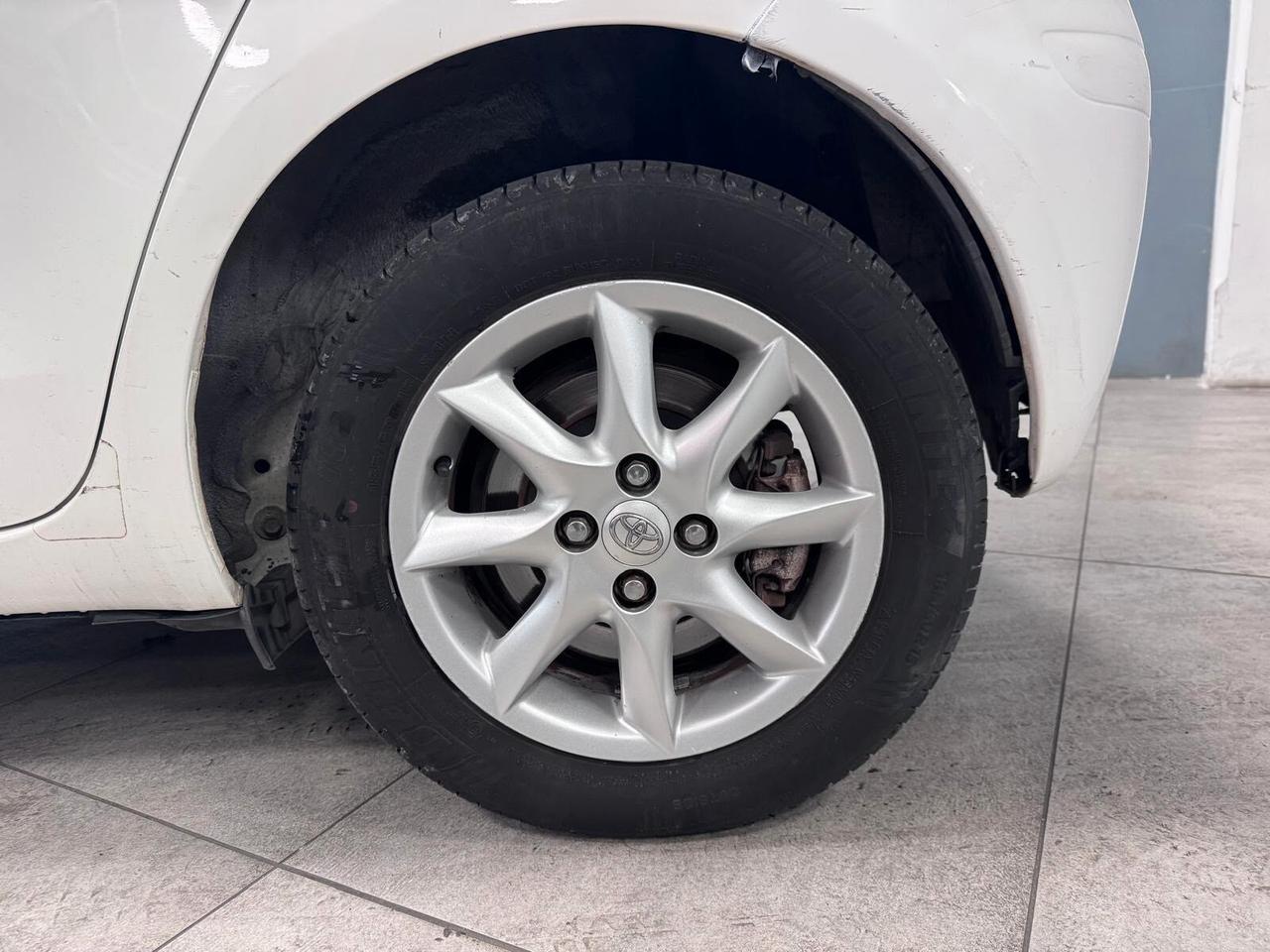 Toyota Yaris 1.4 D-4D DPF 5 porte