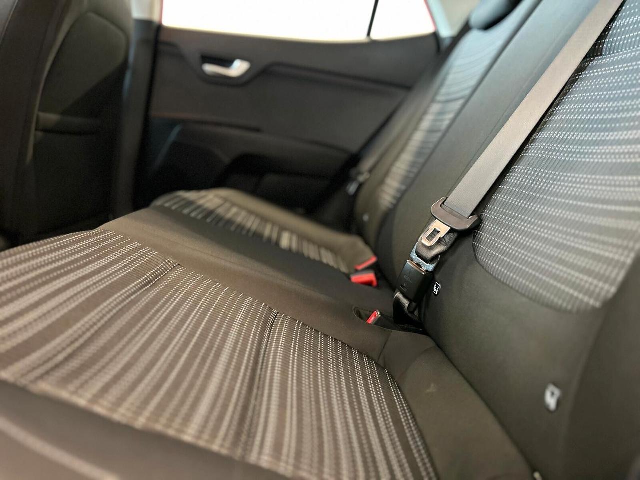 Kia Stonic STYLE 1.0 T-GDi MHEV iMT DESIGN PACK