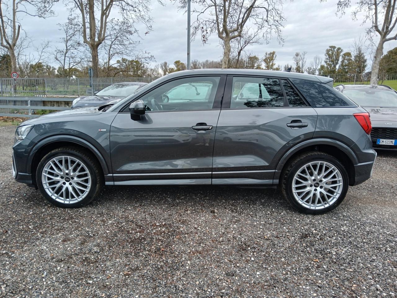 Audi Q2 35 TDI quattro S tronic line Edition