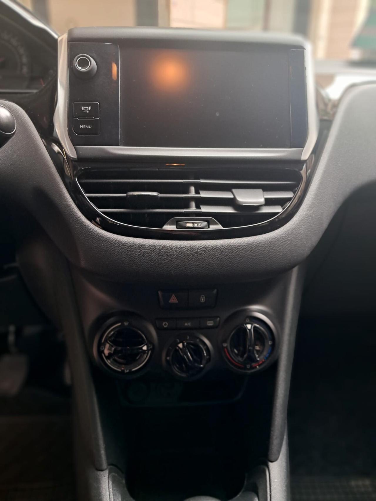 PEUGEOT 208 1.4 Diesel -NEOPATENTATI-Unipro-Euro6700