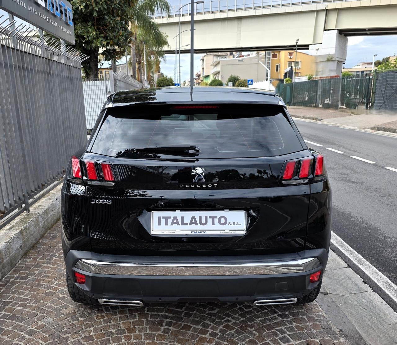 Peugeot 3008 BlueHDi 130 S&S EAT8 Business