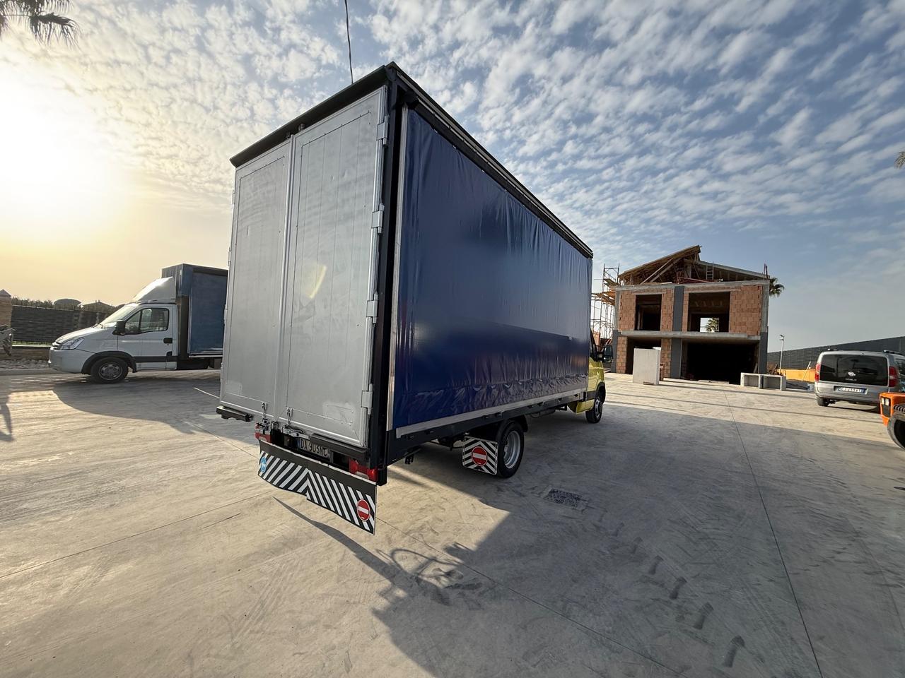 Iveco Daily 35/15 centinato alla francese lungo 5 metriiiii