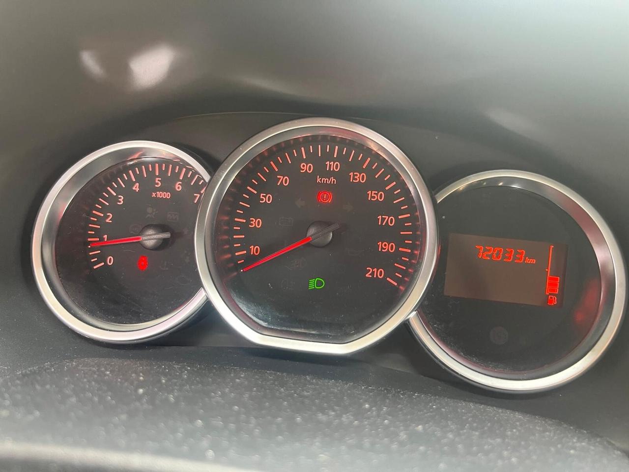 Dacia Sandero 1.0 TCe 100 CV ECO-G Comfort