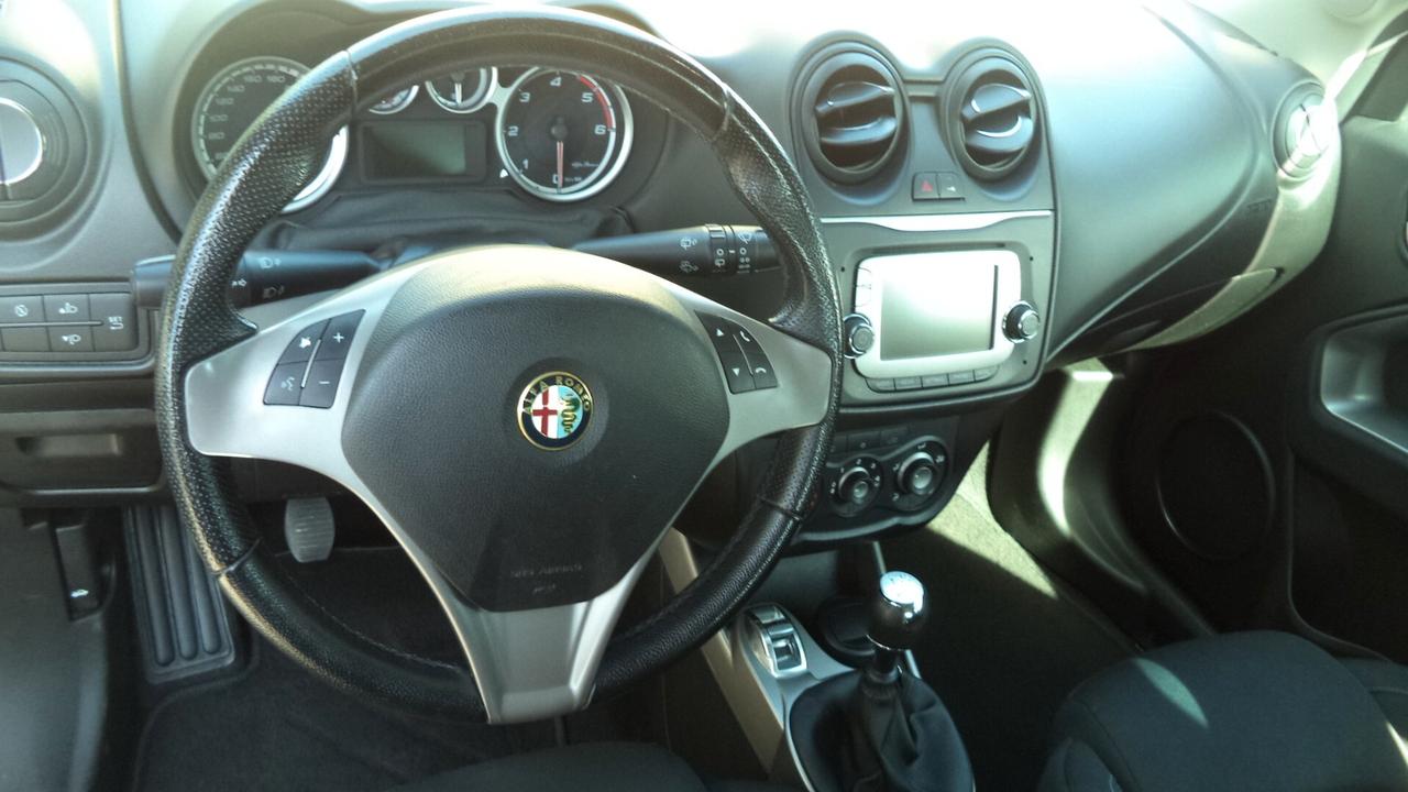 Alfa Romeo MiTo 1.3 JTDm 85 CV S&S Distinctive