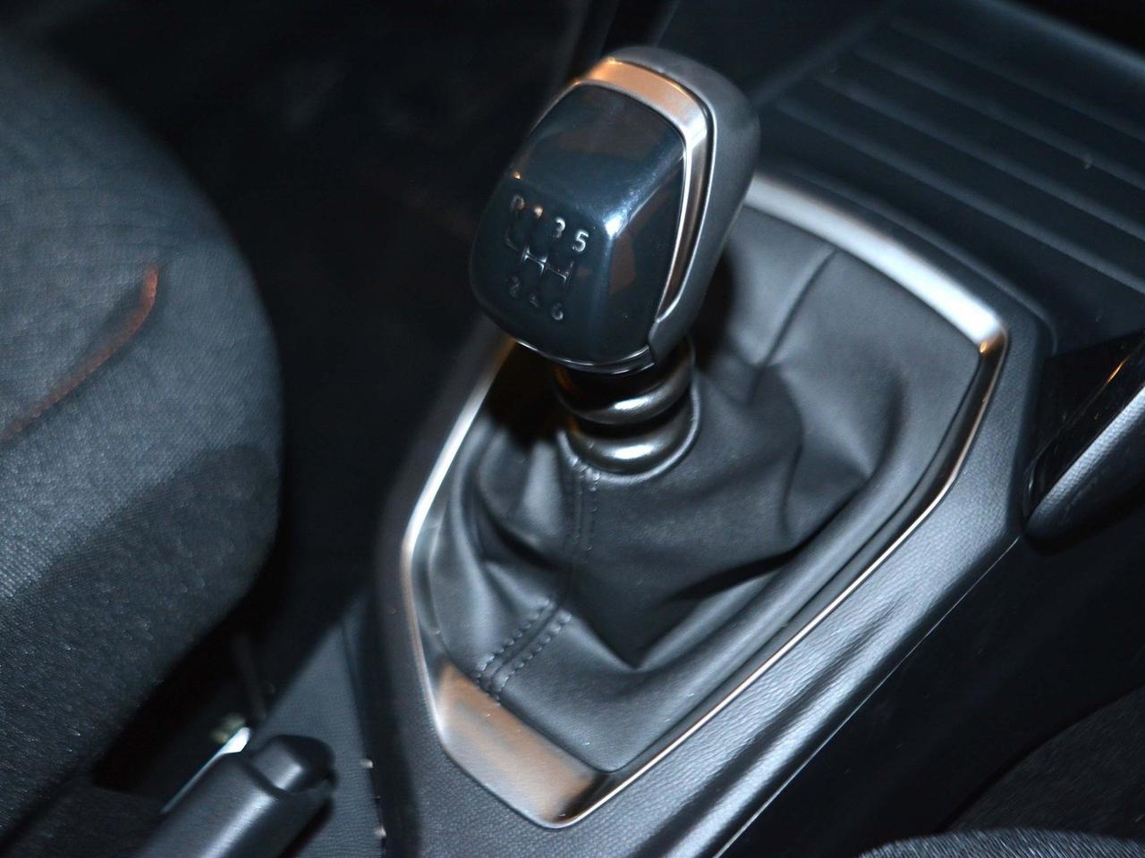 Peugeot 208 PureTech 100 Stop&Start 5 porte Style