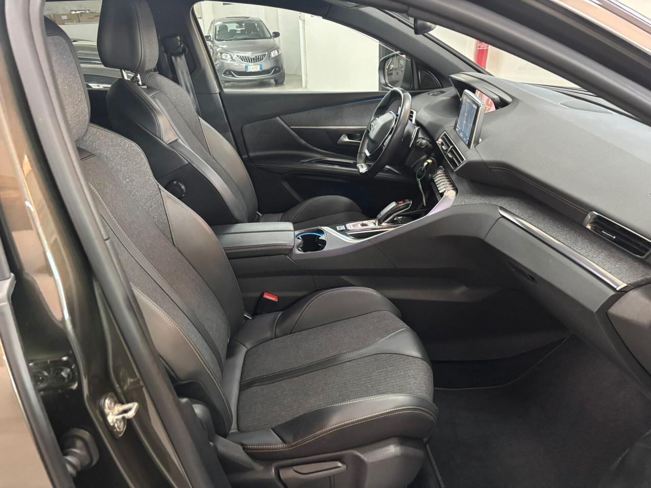 Peugeot 3008 BlueHDi 130 EAT8 GT Line