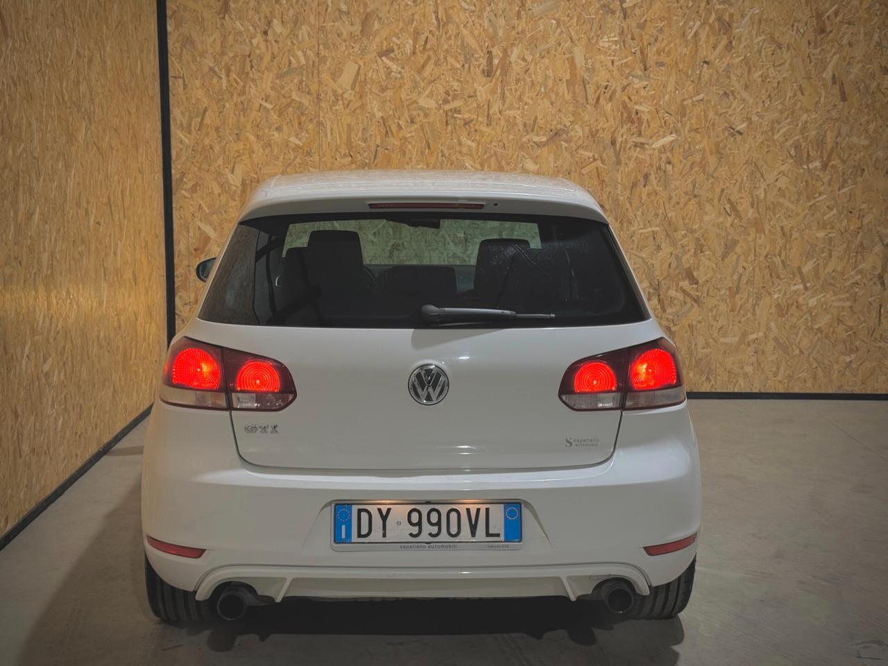 Volkswagen Golf 6 GTI 2.0 TSI - 2 PROPRIETARI