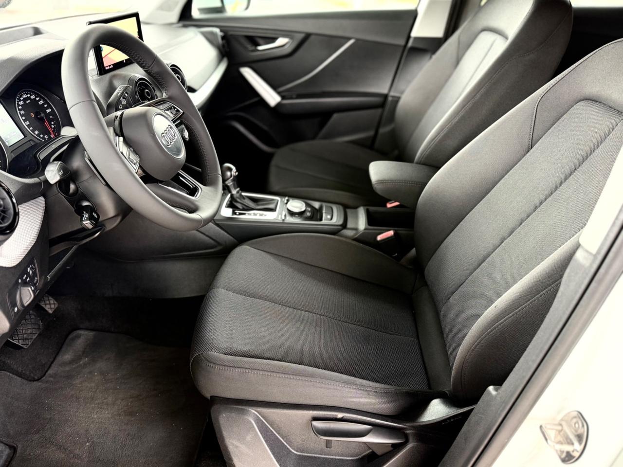 AUDIQ2 1.6 TDI S tronic *NAVI