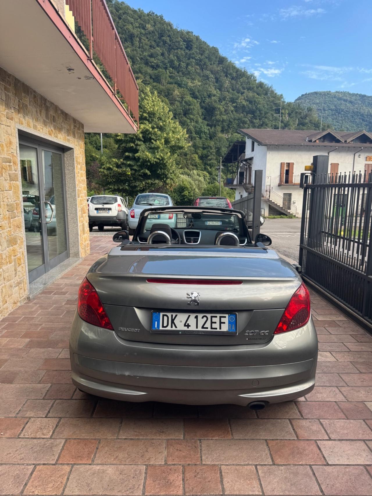 Peugeot 207 1.6 THP 150CV CC Féline
