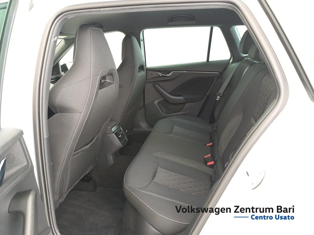 Skoda Kamiq 1.0 tsi style 110cv dsg