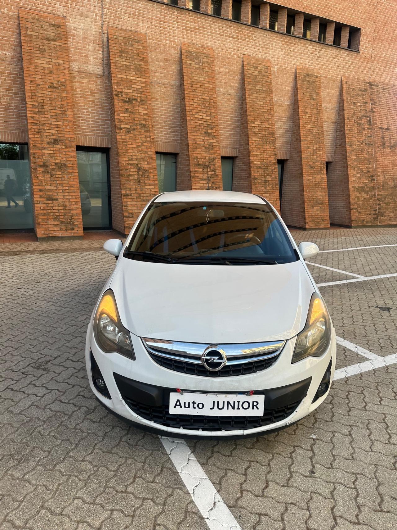 Opel Corsa 1.2 85CV 5 porte GPL-TECH Edition