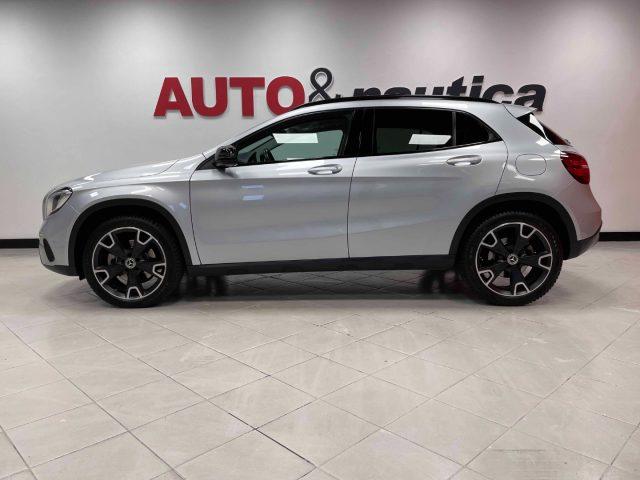 MERCEDES-BENZ GLA 220 PREMIUM 4MATIC AUTO