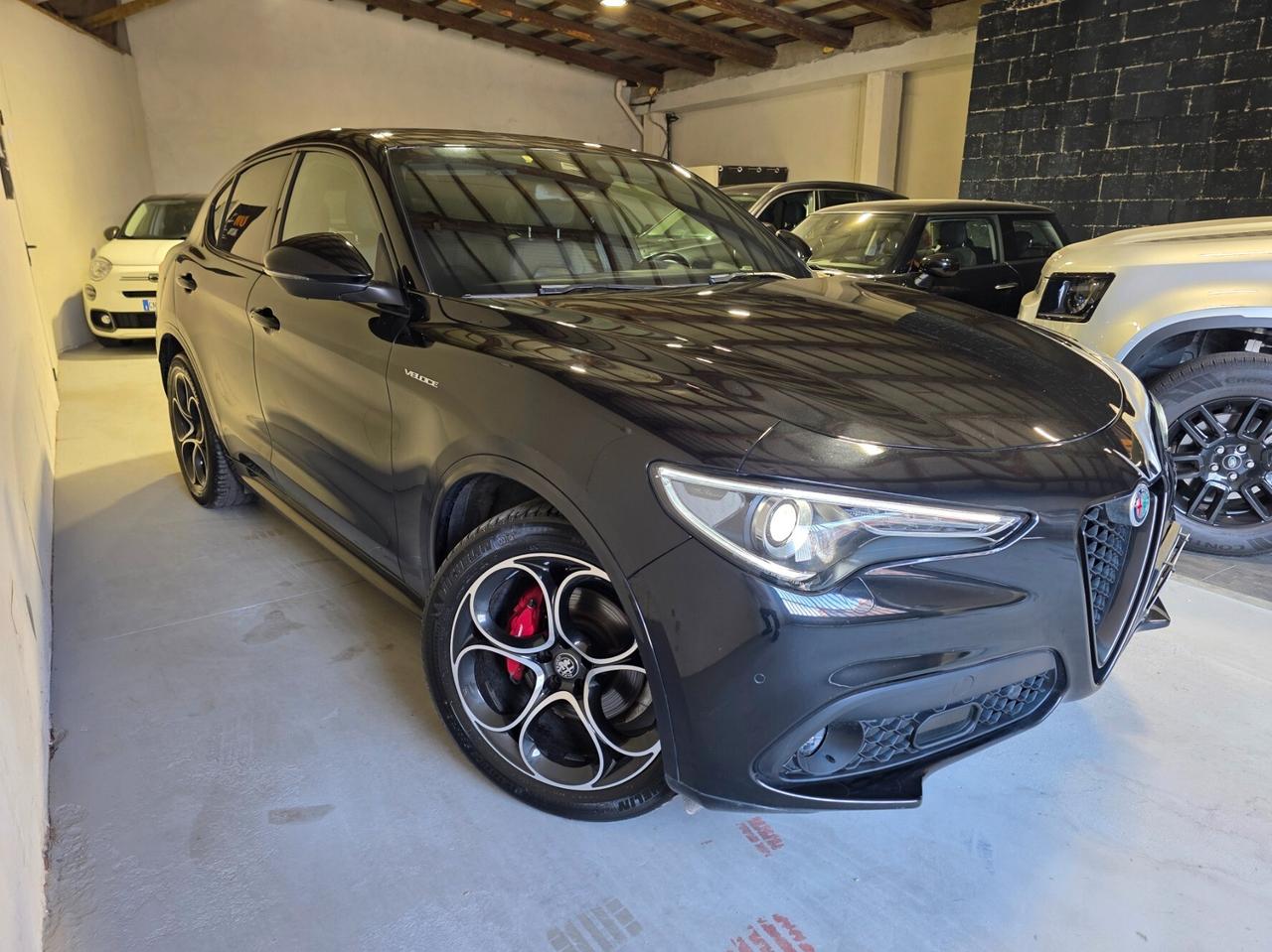 Alfa Romeo Stelvio 2.2 Turbodiesel 210 CV AT8 Q4 Veloce