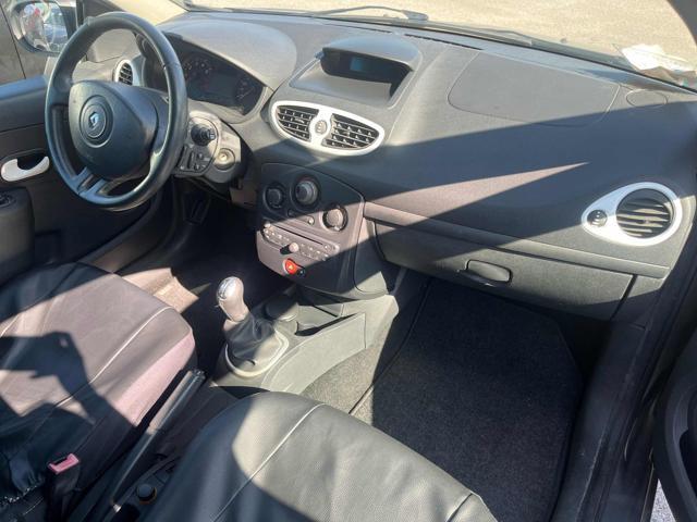 RENAULT Clio 1.2 16V 5 porte Live!