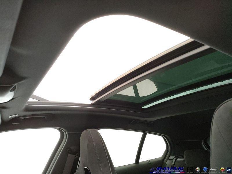 BMW Serie 1 118d 2.0 5p. M-Sport (Tetto Aprible+NAV+Harman Kardon)