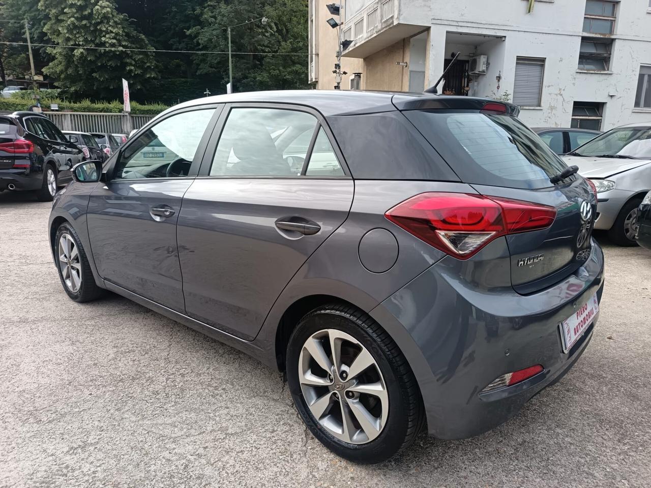 Hyundai i20 1.2 84 CV 5 porte Econext Comfort