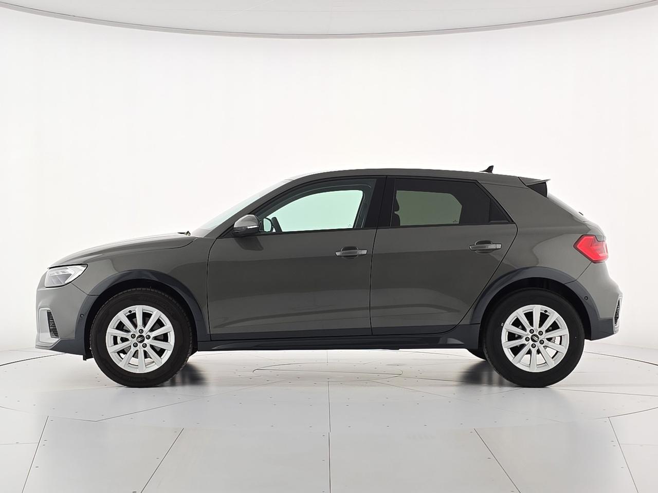 Audi A1 allstreet 30 1.0 tfsi business 116cv s tronic