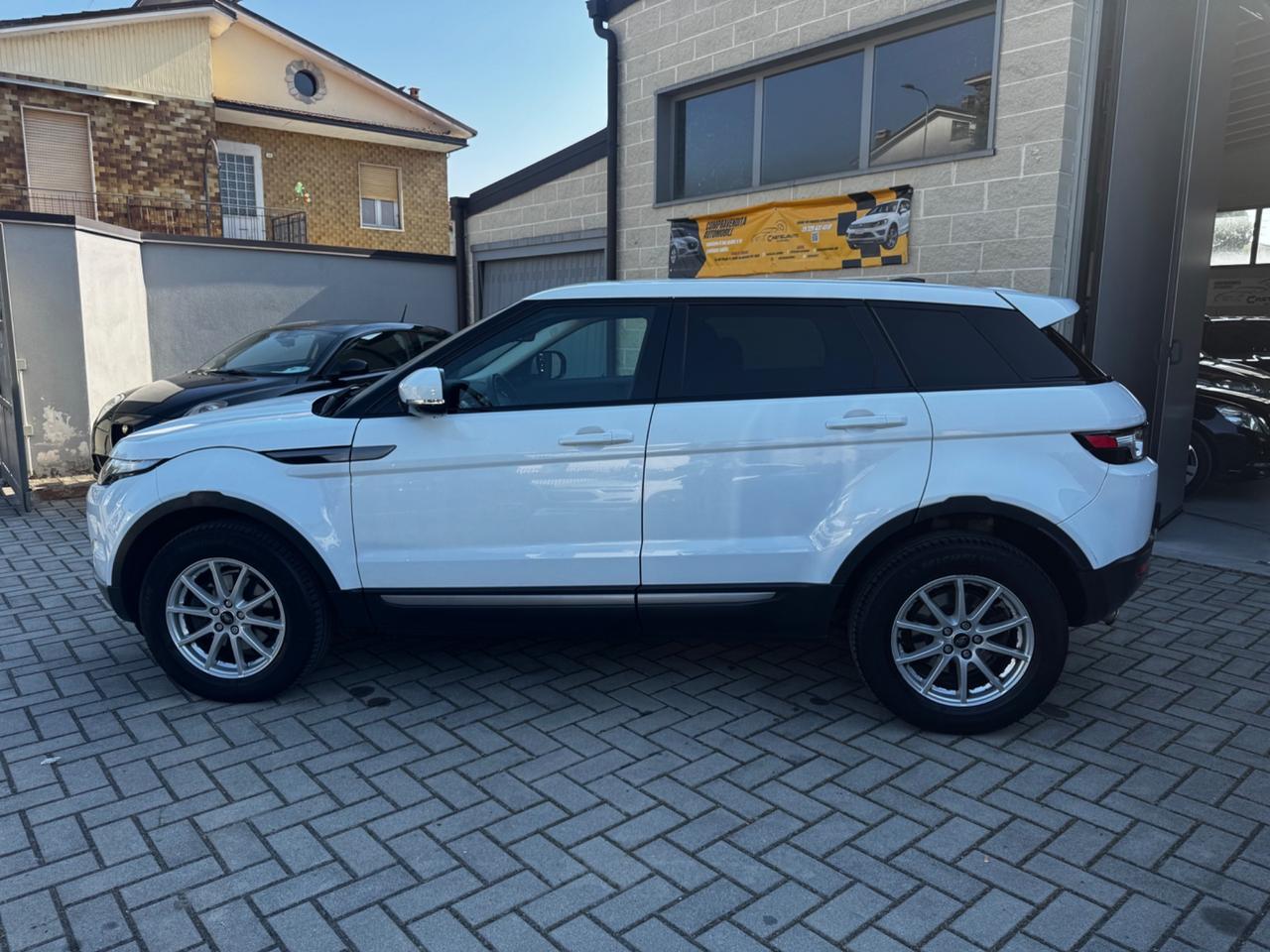Land Rover Range Rover Evoque Range Rover Evoque 2.2 TD4 5p. Pure