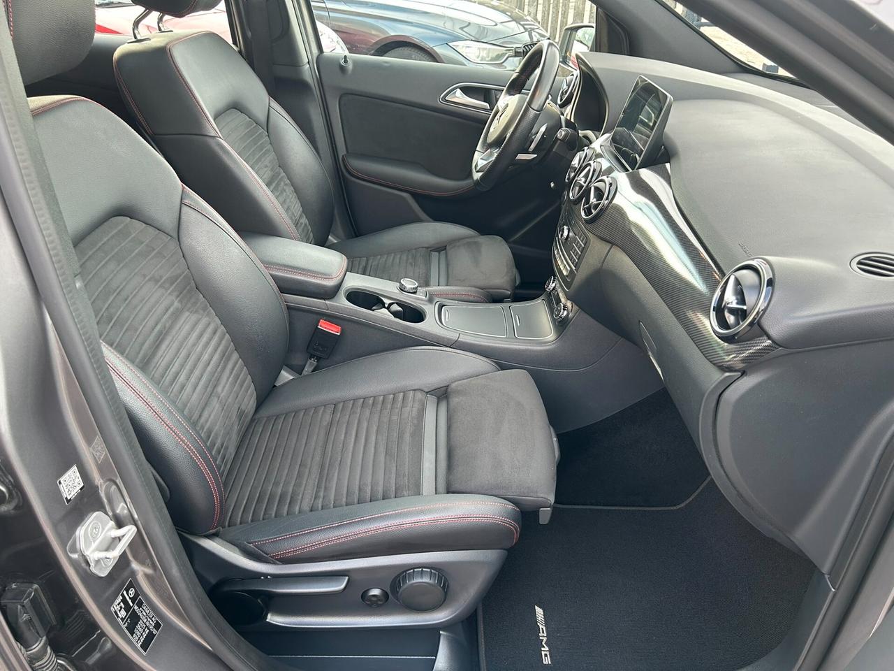 Mercedes-Benz B 200d 130CV Premium - PANORAMA