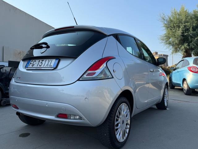 LANCIA Ypsilon 1.2 GOLD 5 POSTI+UCONNECT+SENSORI PARK