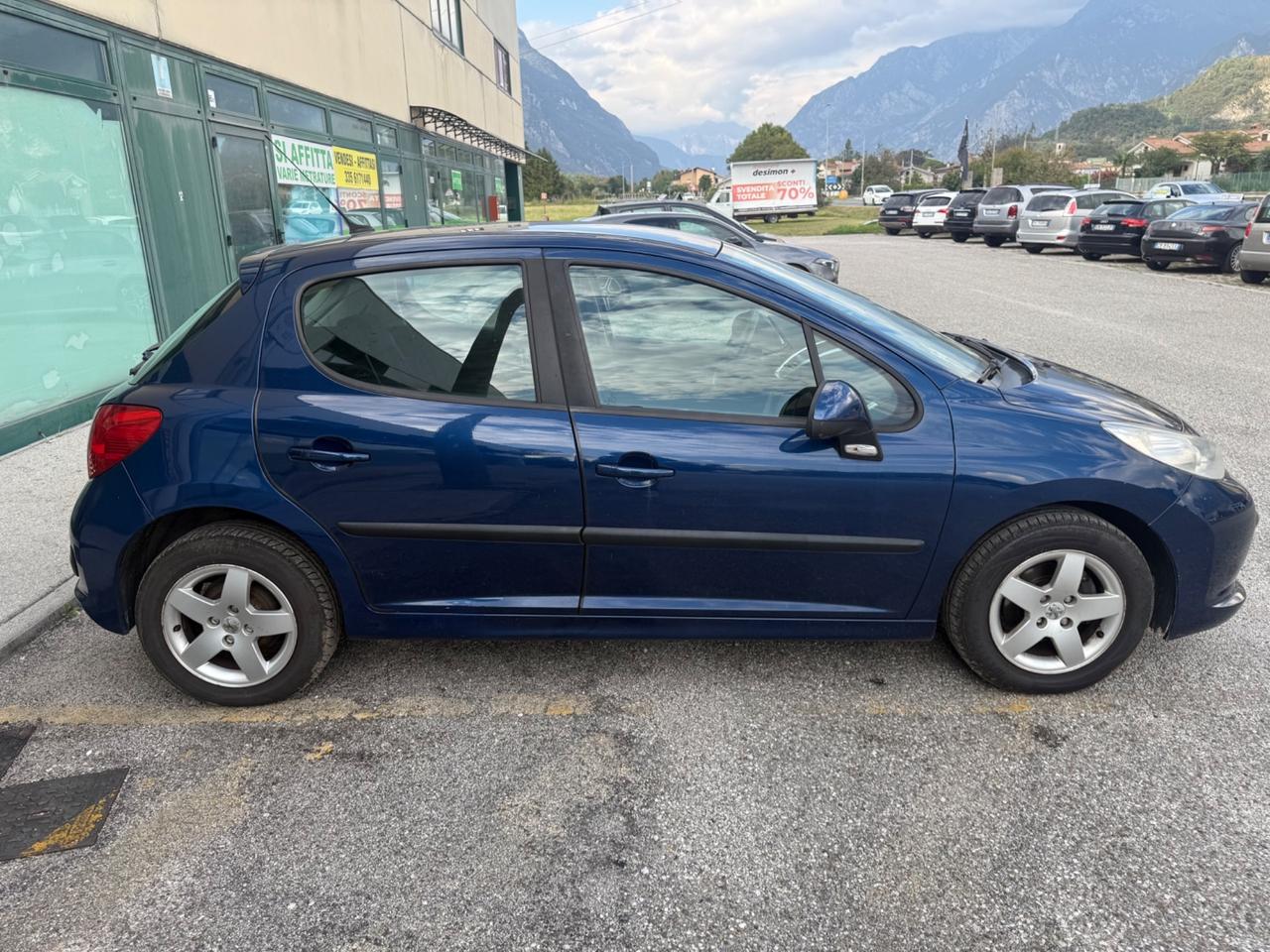 Peugeot 207 - 1.4 88CV 5P XS