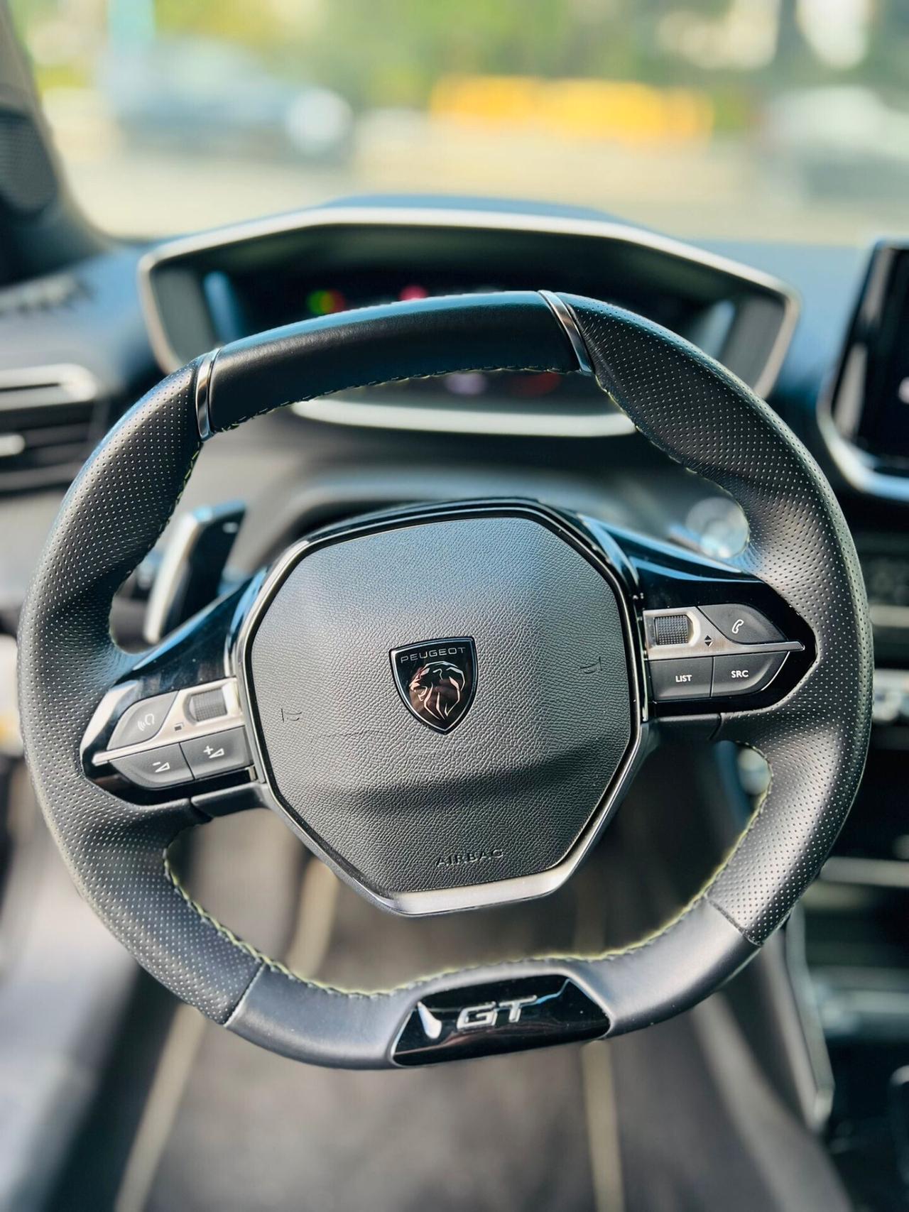 PEUGEOT 2008 1.2 130CV GT LINE AUTOMATICA - 2024