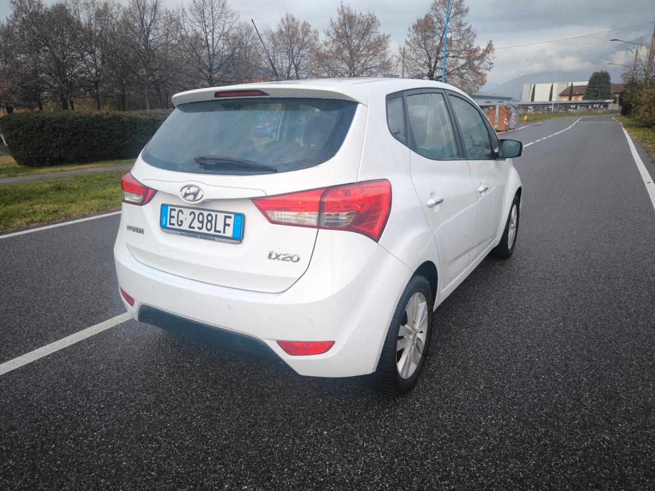HYUNDAI IX20 1,4 BENZINA-KM 90000-OK NEOPAT.