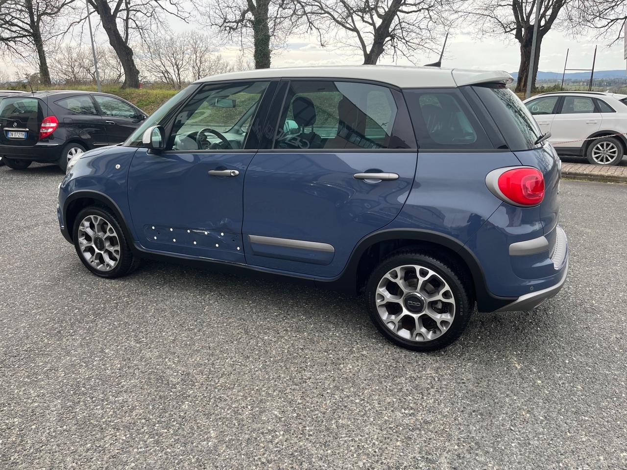 Fiat 500L 1.3 Multijet 95 CV Lounge 2019 223.000 KM