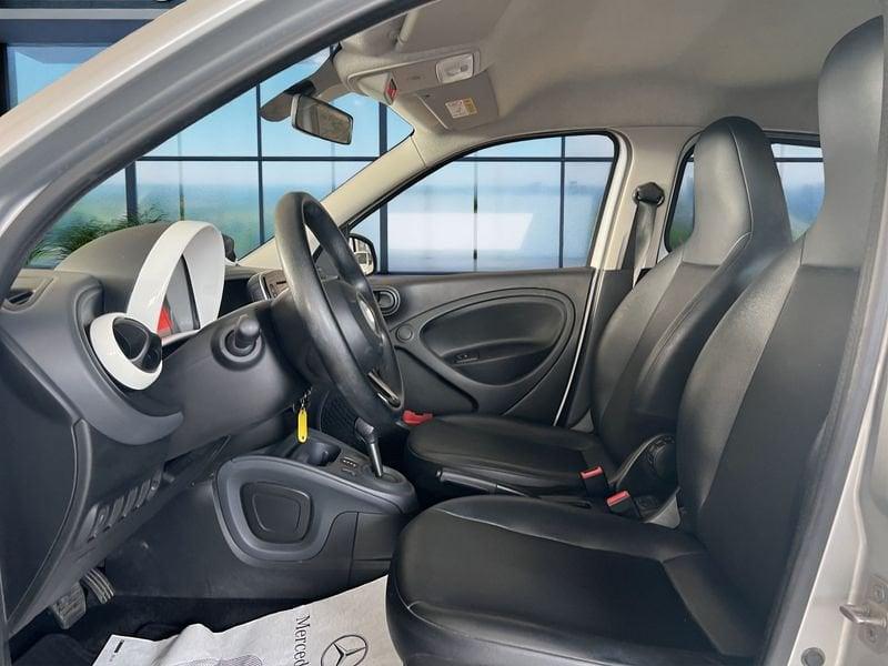 smart forfour forfour 70 1.0 twinamic Youngster