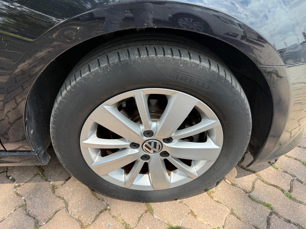 Volkswagen Golf 1.6 TDI DPF 5p. Highline
