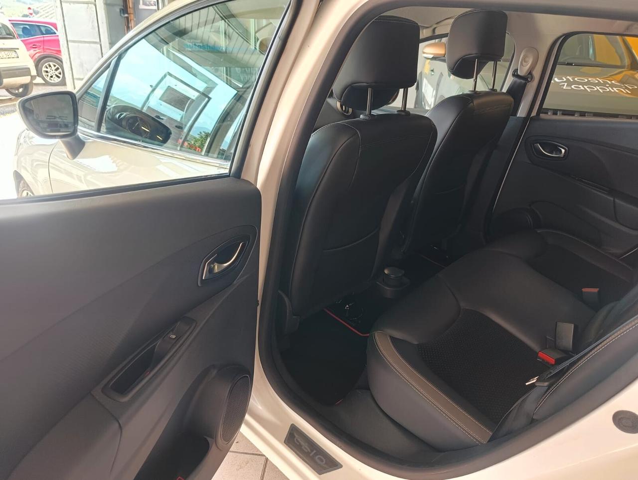 Renault Clio dCi 8V 110CV Start&Stop 5 porte Energy Intens