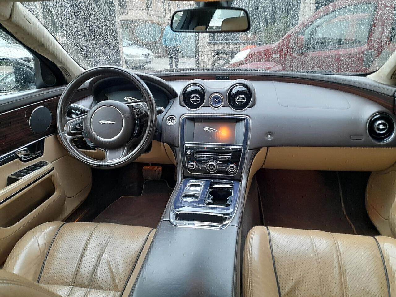 Jaguar XJ 3.0D V6 Premium Luxury