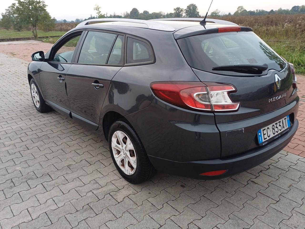 Renault Megane Mégane 1.5 dCi 90CV SporTour Confort