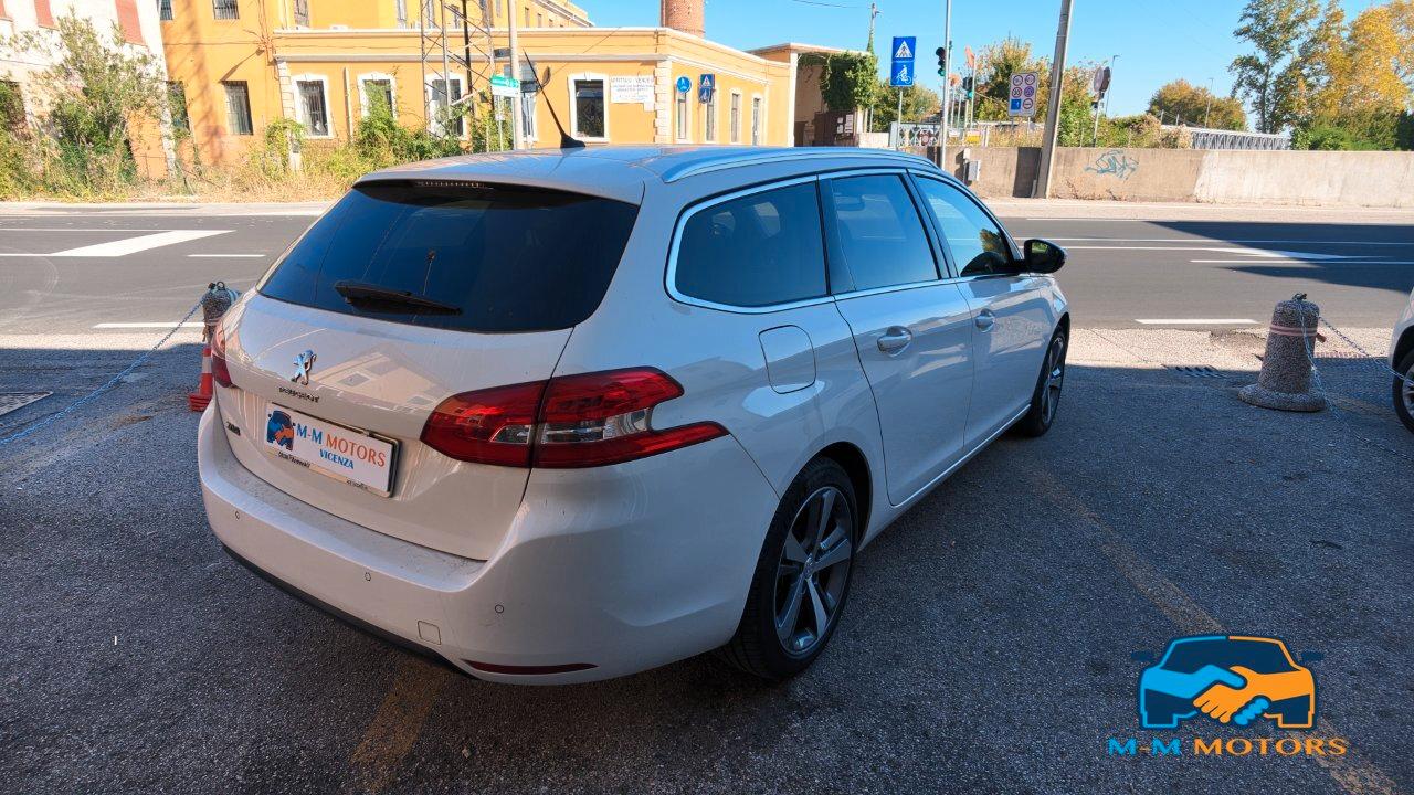 Peugeot 308 Station Wagon 308 SW Allure 130cv my18