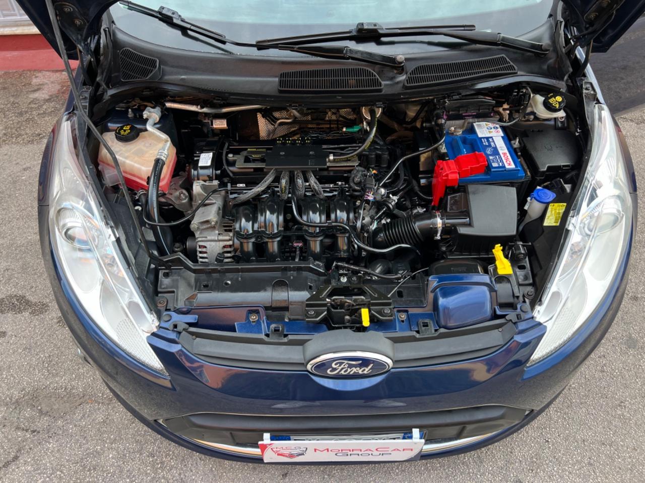 Ford Fiesta 1.4 16V 5p. Bz.- GPL Titanium Bs.