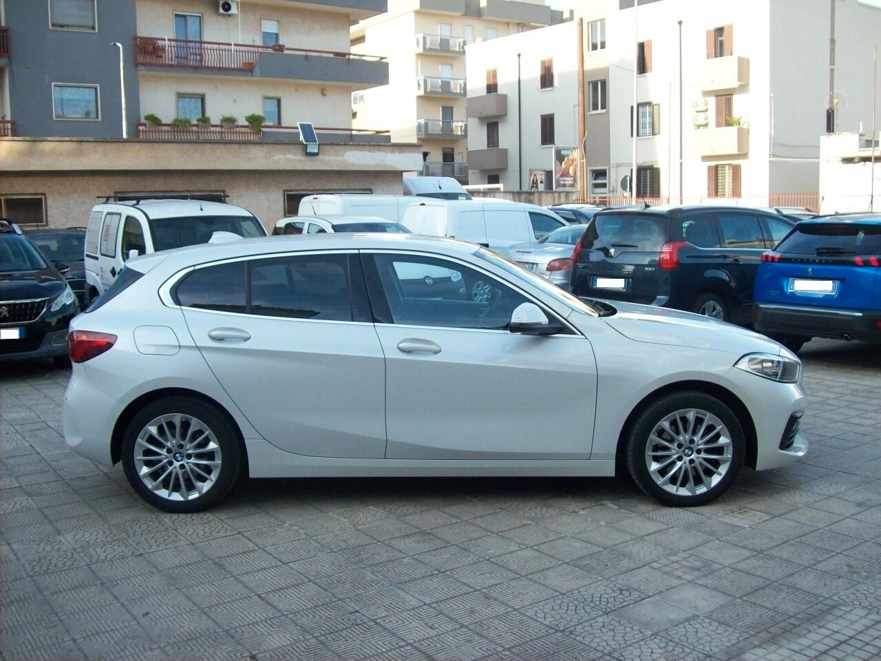 Bmw 116d 5p Steptronic Business Advantage