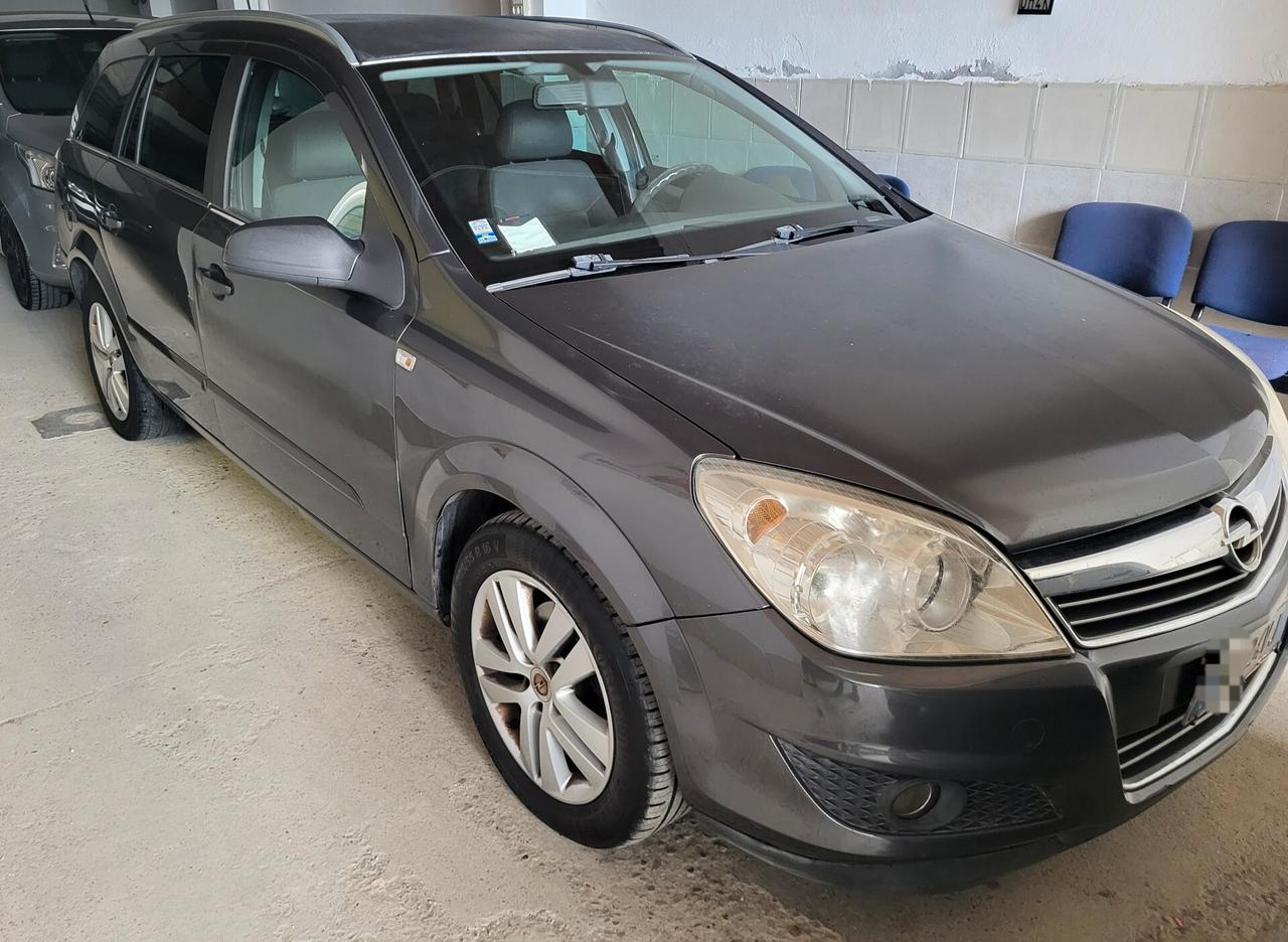 Opel Astra 1.7 CDTI 101CV Station Wagon Cosmo