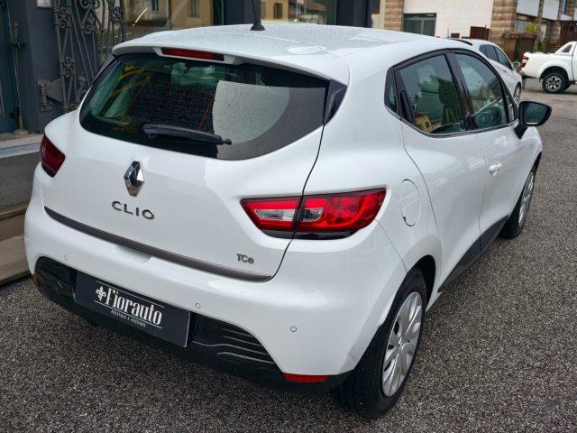 RENAULT Clio 90CV 5 porte COSTUME NATIONAL