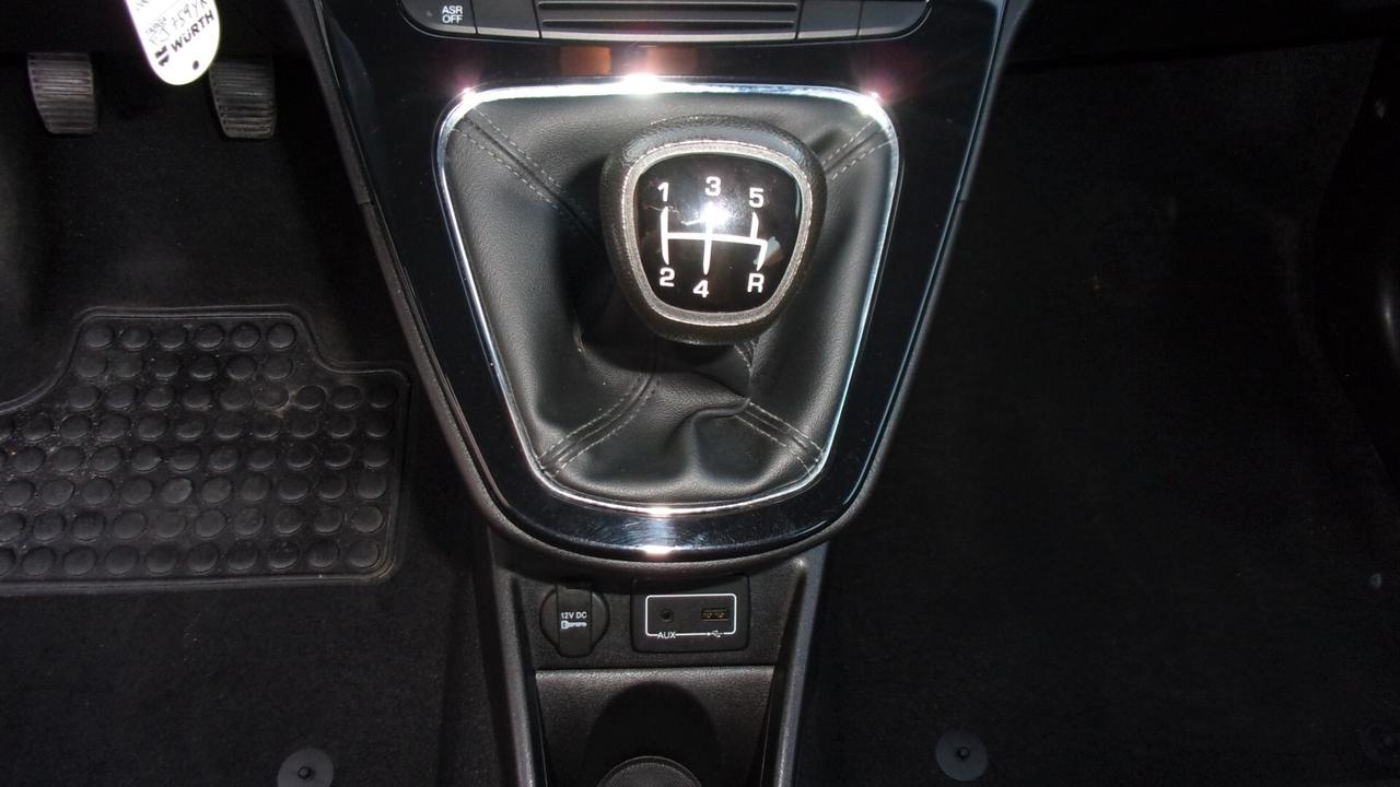 Lancia Ypsilon 1.2 69 CV 5 porte Gold