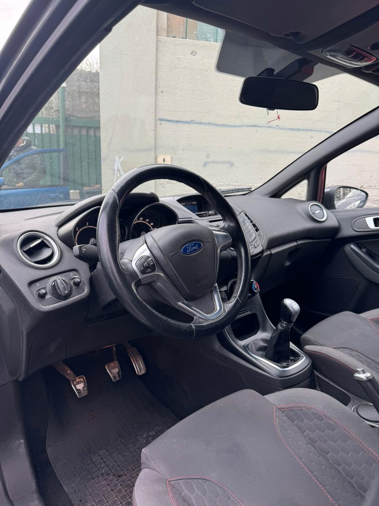 Ford Fiesta 1.5 TDCi 75CV 5 porte ST-Line