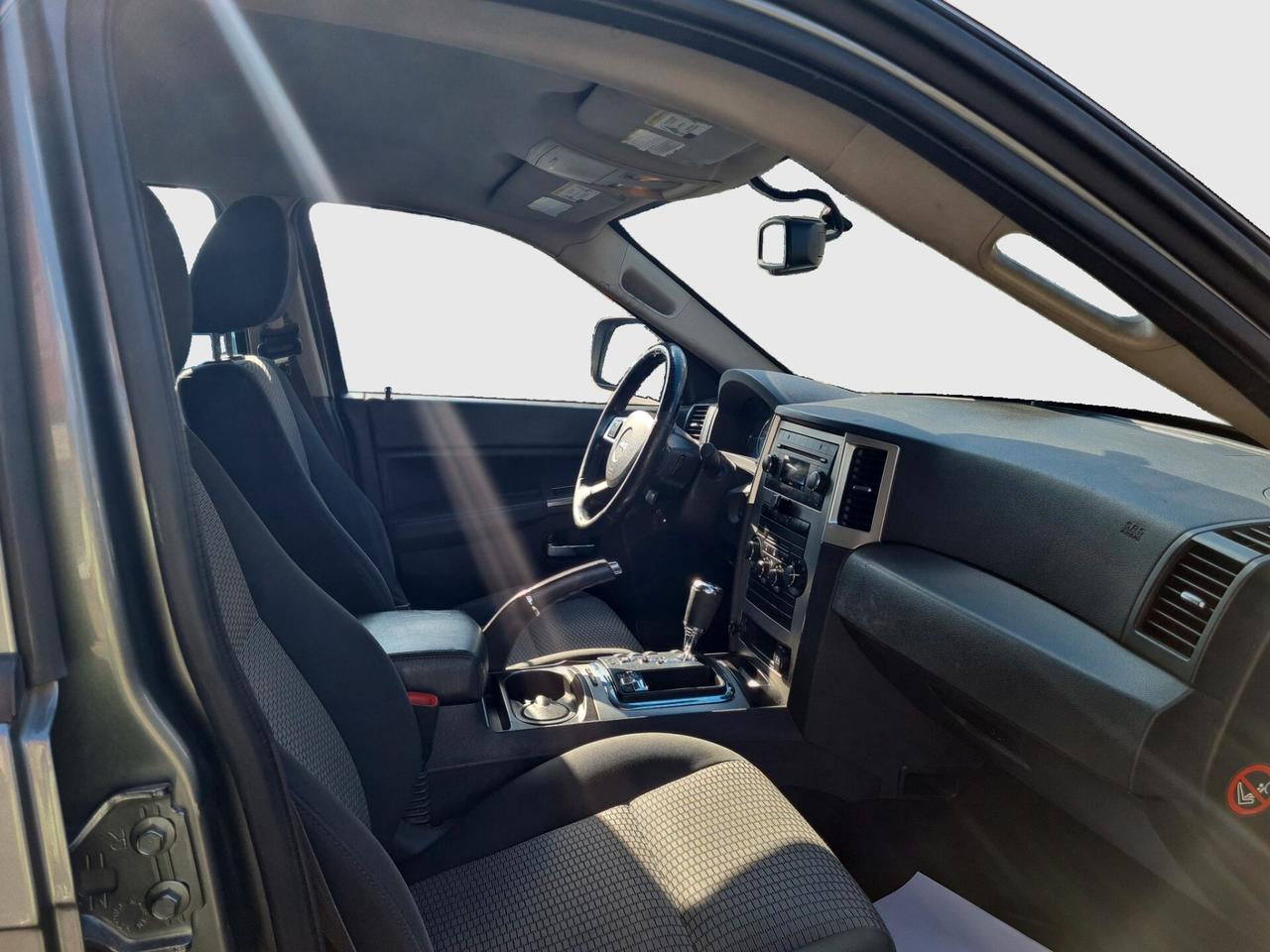 Jeep Grand Cherokee 3.0 V6 CRD Laredo