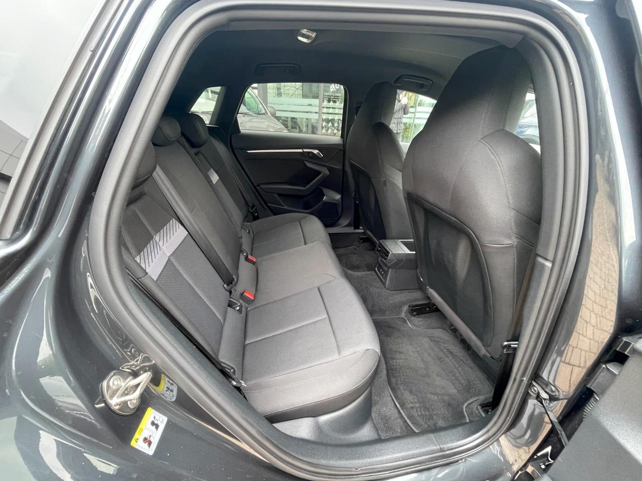 Audi A3 Sportback 30 1.0 tfsi mhev Business s-tronic