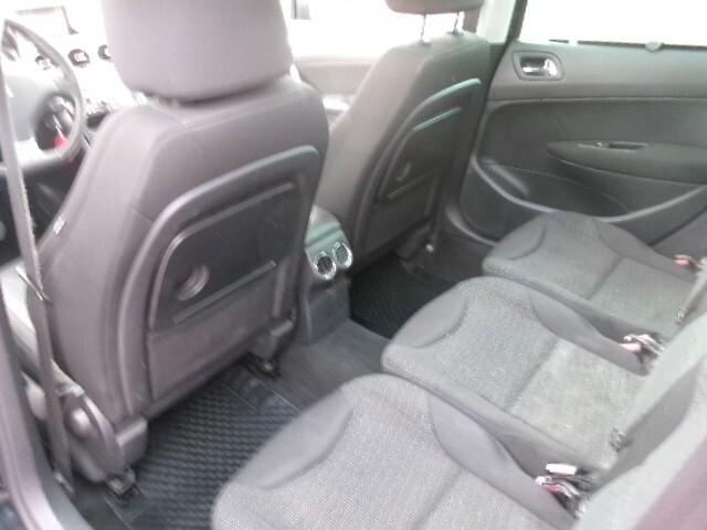 Peugeot 308 1.6 8V e-HDi 112CV Stop&Start robotiz. SW Allure