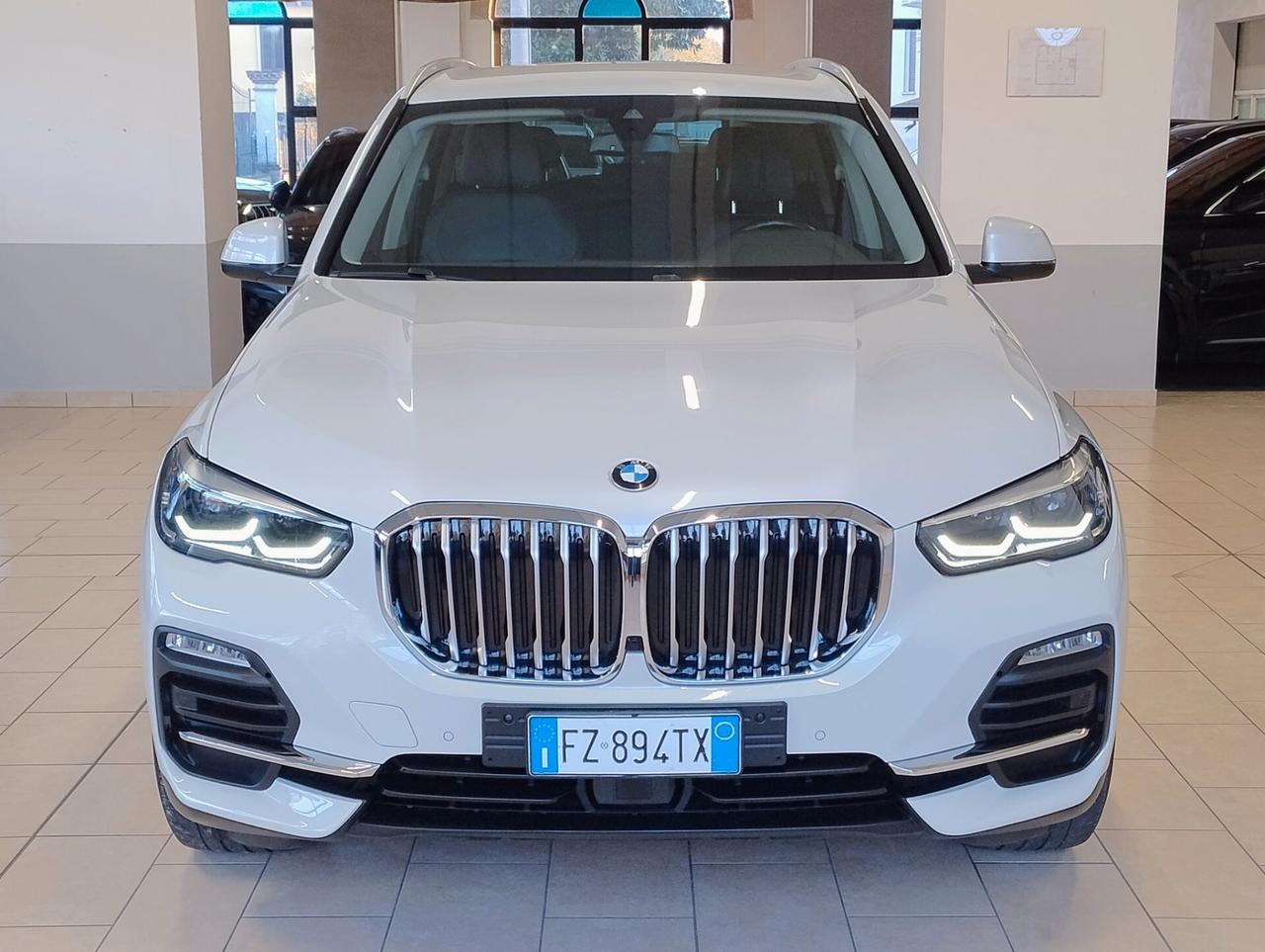 Bmw X5 xDRIVE 30d AUTO LIVE COMFORT KEYLESS LUCI AMBIENT CARPLAY