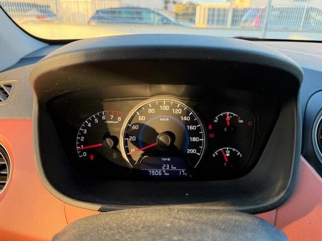 Hyundai i10 1.0 MPI Style 2014