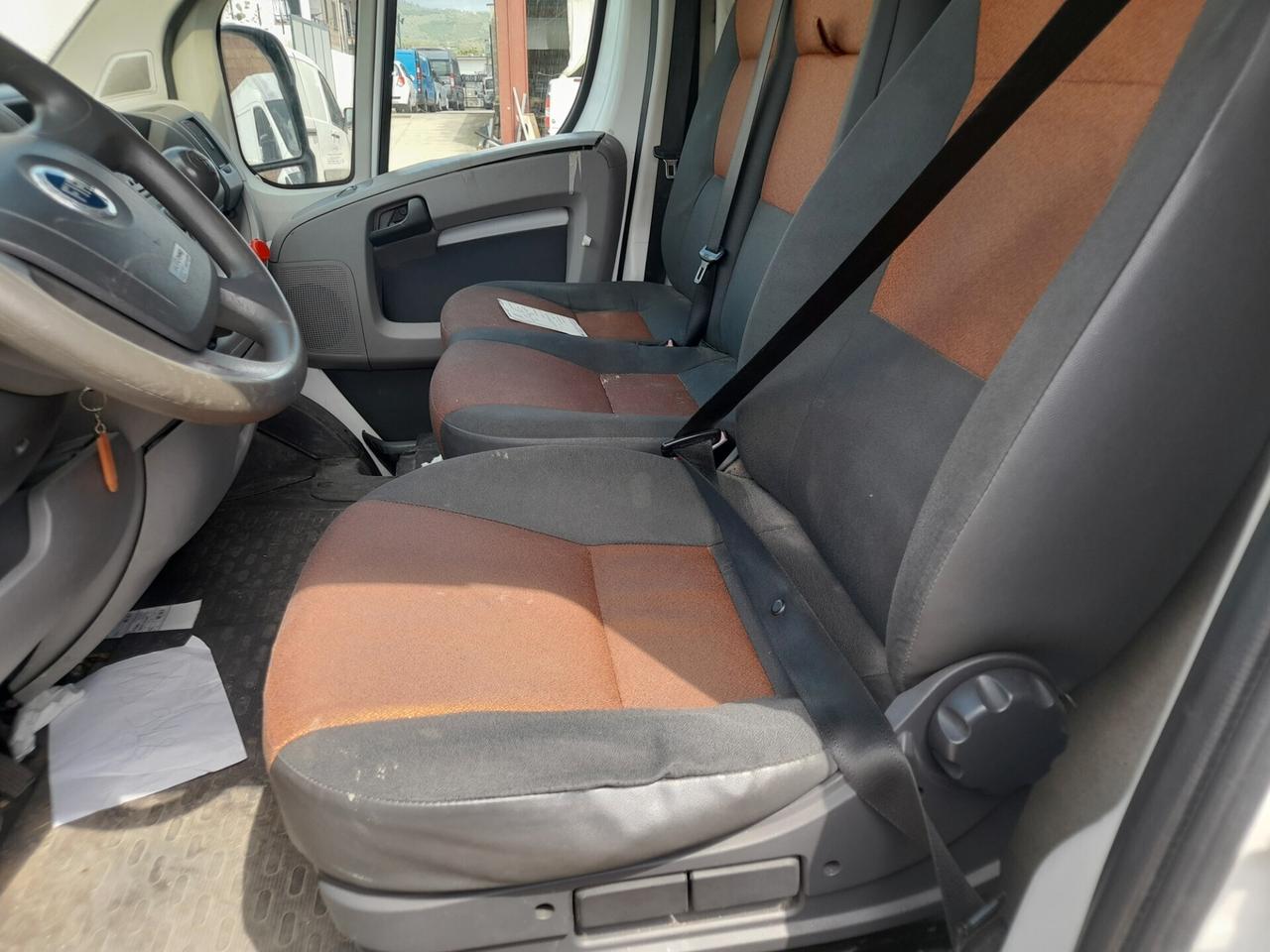 Fiat ducato 2.3 gasolio 120 cv tetto alto anno 2010