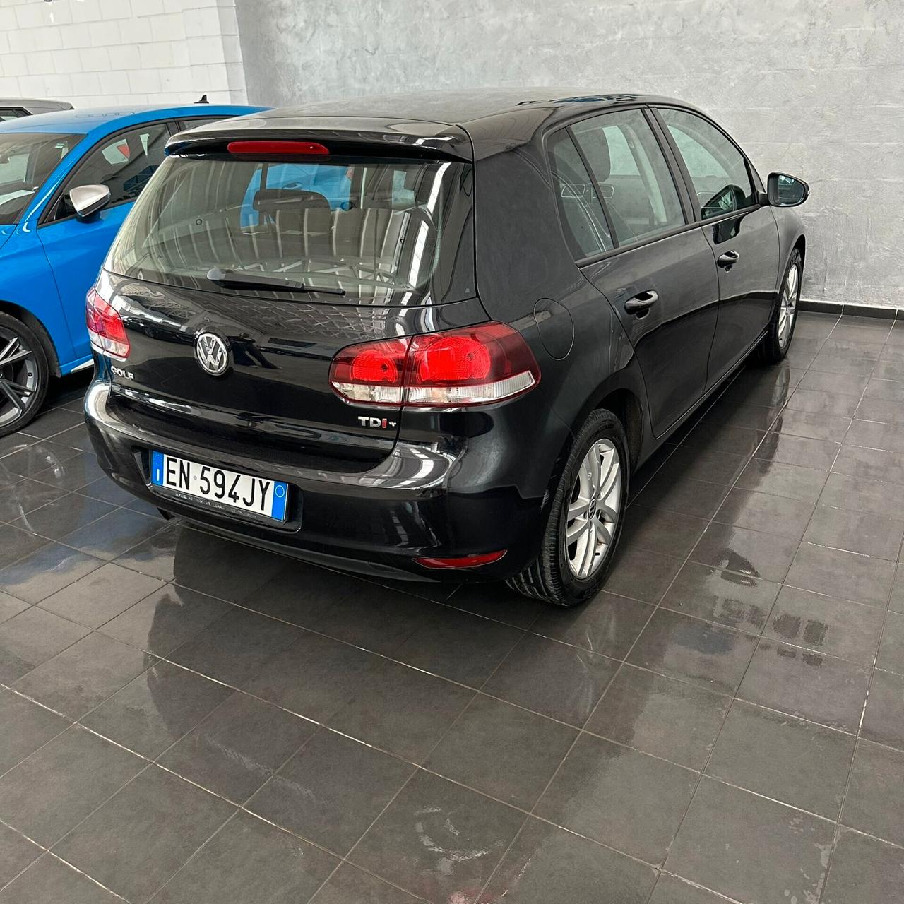 Volkswagen Golf 1.6 TDI DPF 5p. Highline